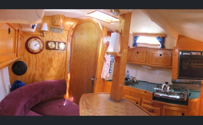 One off CON 37 ds-kuva-6